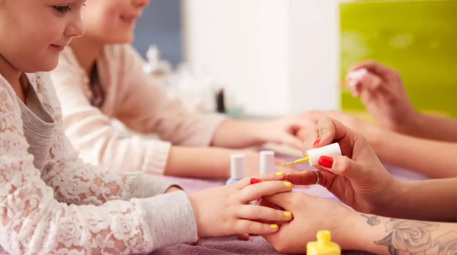 Kids’ Manicures