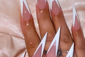 Stiletto Nails